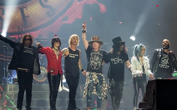 Thumbnail Dua Lagu Baru Siap Meluncur, Guns N’ Roses Targetkan Tur Dunia Ambisius!