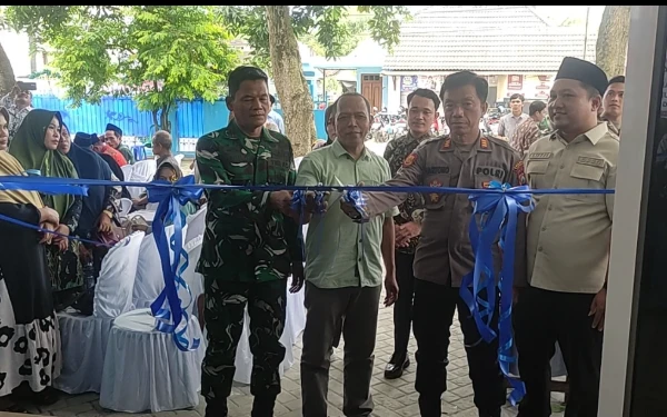 Thumbnail Berita - Dapur SPPG Prambontergayang Resmi Dibuka, Siap Suplai 1.000 Porsi MBG di Soko Tuban