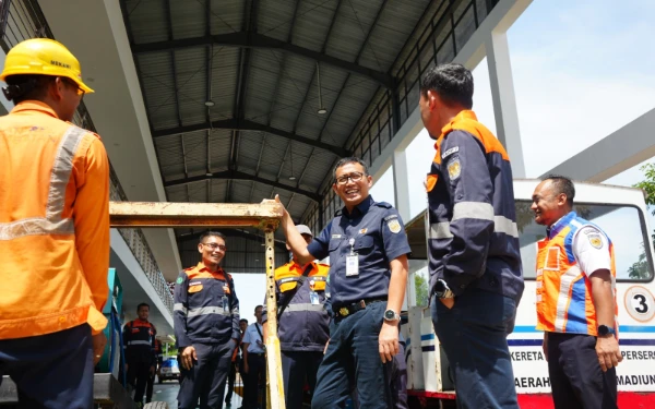 Thumbnail Berita - KAI Tinjau Kesiapan Daop 7 Madiun Jelang Angkutan Nataru