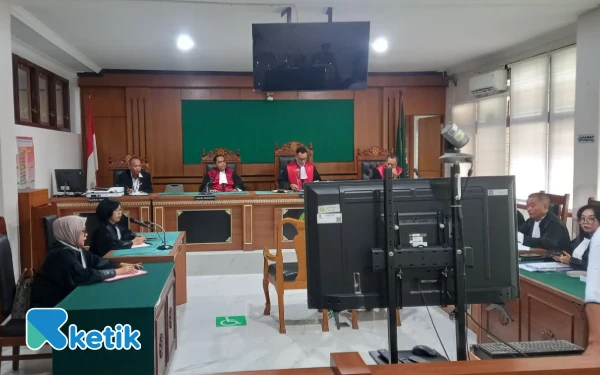 Thumbnail Berita - Eks Kepala Diskominfo Sleman Ajukan Eksepsi, Nilai Dakwaan Jaksa Kabur dan Tak Jelas