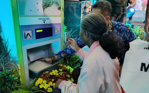 Thumbnail Berita - ATM Beras Mapan Resmi Beroperasi di 46 Kelurahan se-Kota Kediri