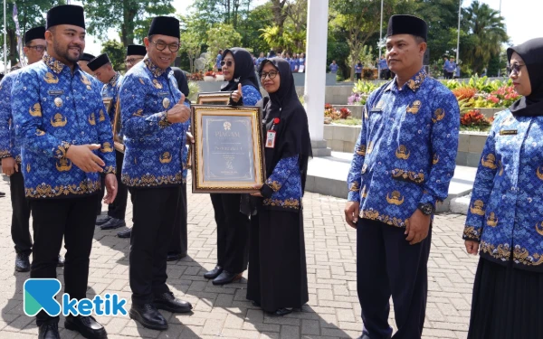 Thumbnail HUT Ke-54 Korpri, Wali Kota Batu Nurochman Tekankan Integritas dan Pengabdian ASN  ‎