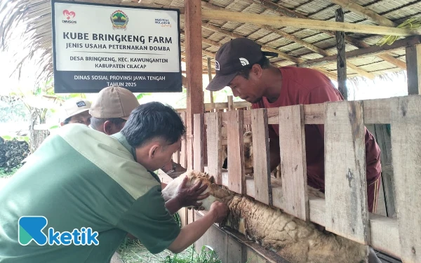 Thumbnail Berita - Target Vaksinasi PMK di Cilacap Tercapai, 19.600 Dosis Terealisasi