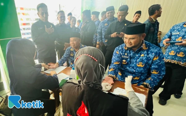 Thumbnail Berita - Bassam Awali Donor Darah di HUT Korpri Halmahera Selatan