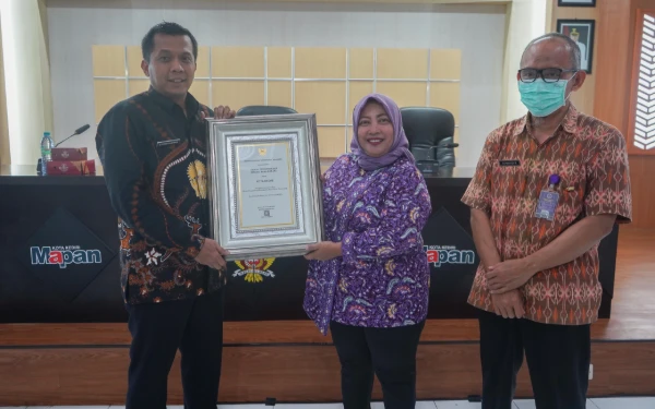 Thumbnail Berita - Kota Kediri  Raih Penghargaan Swasti Saba Padapa 2025, Target Swasti Saba Wistara di 2027