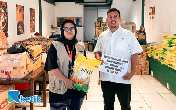 Thumbnail Berita - PTPN IV Kebun Pasir Mandoge Antar Sembako dan Kebutuhan Darurat ke Korban Bencana Tapteng