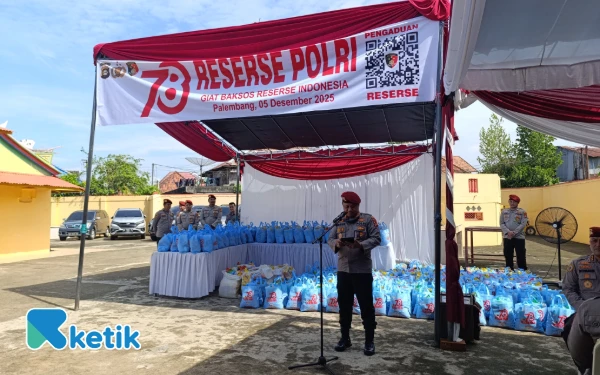 Thumbnail Aksi Sosial Reserse Polda Sumsel, 300 Paket Sembako untuk Warga Eks Titik Rawan Narkoba