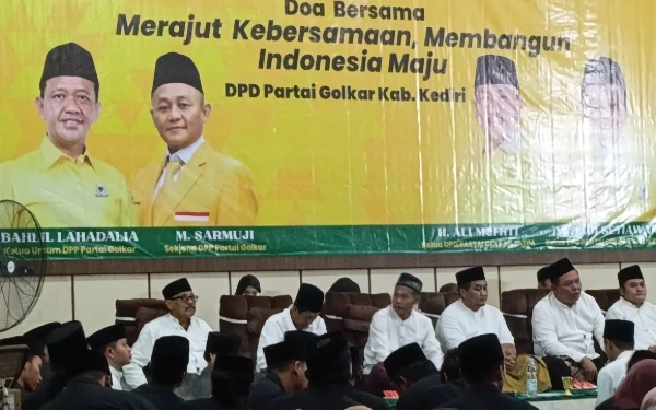 Thumbnail Golkar Kediri Gelar Doa bersama Ratusan Anak Yatim di Puncak HUT Ke-61