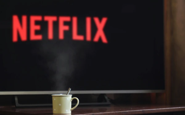 Thumbnail Netflix Resmi Akuisisi Warner Bros Senilai $82,7 Miliar