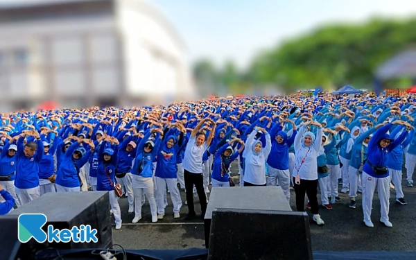 Thumbnail Berita - Meriahkan Hari Jadi Ke-820 Kabupaten Tulungagung, Wabup Sarimbit Ajak Masyarakat Senam Tera