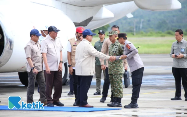 Thumbnail Berita - Presiden dan Kapolri Tiba di Aceh: Tinjau Lokasi Banjir dan Pemasangan Jembatan Bailey di Bireuen