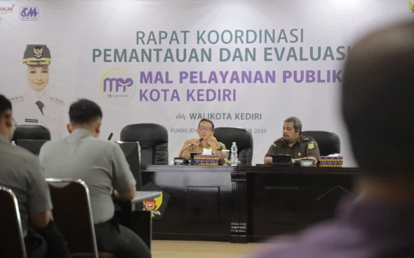 Thumbnail Berita - MPP Kota Kediri Duduki Peringkat Pertama Se-Jawa Versi Google Review
