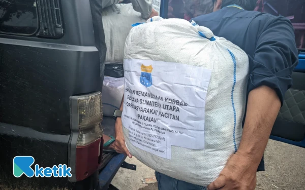 Thumbnail Berita - PMII Pacitan Salurkan Bantuan Korban Banjir Sumatra-Penderita Kerusakan Otak
