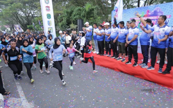 Thumbnail Berita - Lanal Tanjung Balai Asahan Semarakkan HUT Armada RI ke-80 dengan Fun Run 3K dan 5K di Kisaran