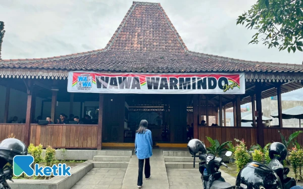 Thumbnail Berita - Spot Nongkrong 24 Jam Paling Nyaman di Kota Batu, Rasakan Kedamaian Arsitektur Joglo Sambil Nikmati Indomie di Wawa Warmindo