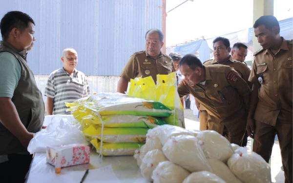 Thumbnail Berita - Jaga Stabilitas Harga, Pemkab Asahan Gelar Operasi Pasar Jelang Nataru 2026