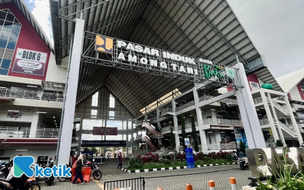 [FOTO] Mengintip Seluk Beluk Pasar Induk Among Tani Kota Batu