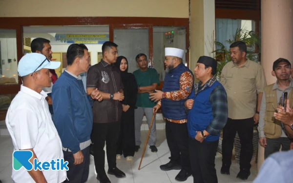 Gubernur Bengkulu Salurkan Bantuan Korban Bencana Banjir dan Longsor di Kota Langsa