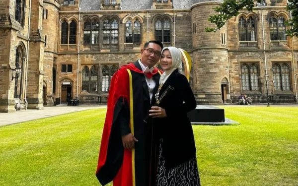 Thumbnail Berita - Geger! Atalia Praratya Gugat Cerai Ridwan Kamil, Sidang Perdana Dijadwalkan Rabu