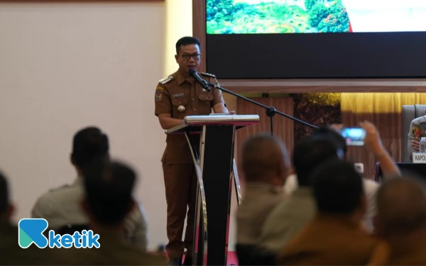 Thumbnail Berita - Bupati Bandung Rencanakan Pinjam Pesawat untuk Tebar Benih Pohon di Hutan Kritis