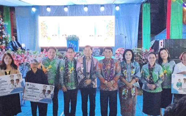 Thumbnail Berita - Gubernur Sulut Hadiri Ibadah Natal Pemkot Bitung, Tegaskan Pentingnya Kebersamaan dan Kewaspadaan Jelang Nataru