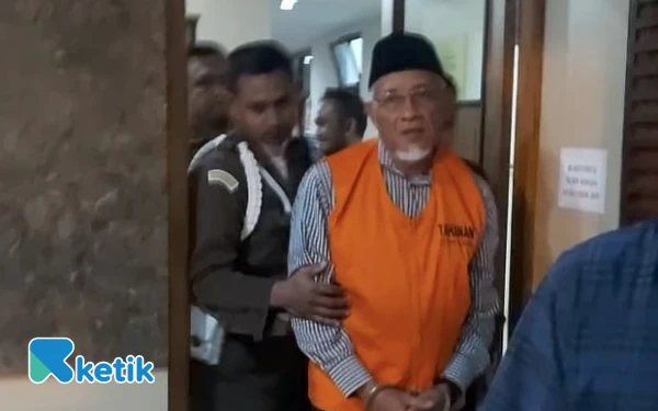 Thumbnail Berita - Sidang Perdana Eks Bupati Sleman Sri Purnomo Digelar Kamis 18 Desember 2025