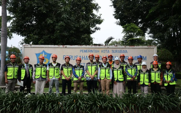 Thumbnail Berita - Bahas Kesiapsiagaan Bencana, Kementerian Ekonomi Jepang Kunjungi Perumda Air Minum Surya Sembada