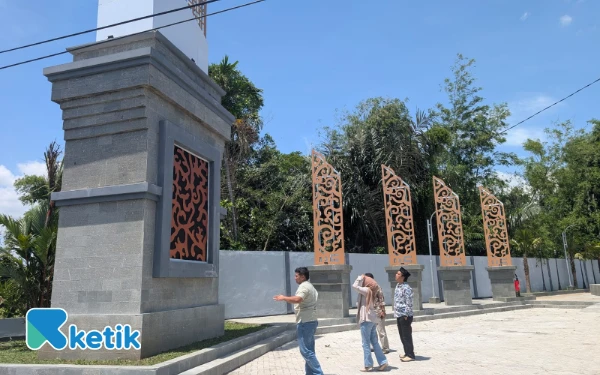 Thumbnail Berita - ACP Tugu Rp1 Miliar Ambrol Perbaikan Tetap Tanggung Jawab Kontraktor, Tapi Kenyataanya