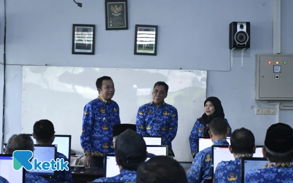 Thumbnail Uji Kompetensi JPT Pratama 2025 Dimulai, Pemkab Bondowoso Tegaskan Proses Bersih dan Terbuka