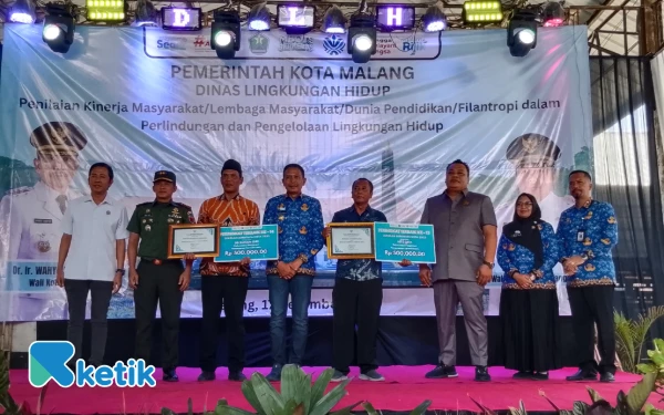 Thumbnail Berbuah Manis, Puluhan RW dan Sekolah di Kota Malang Diguyur Penghargaan Lingkungan Hidup