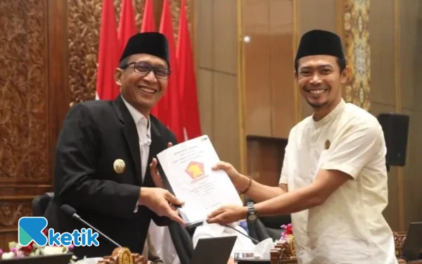 Thumbnail Berita - Fraksi Gerindra Setuju Raperda KTR Bojonegoro, Tapi Ada Syaratnya!