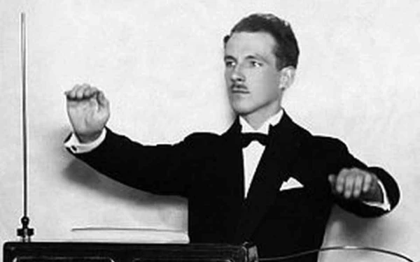 Thumbnail Bersuara Tanpa Disentuh, Ini Keunikan Alat Musik Theremin!