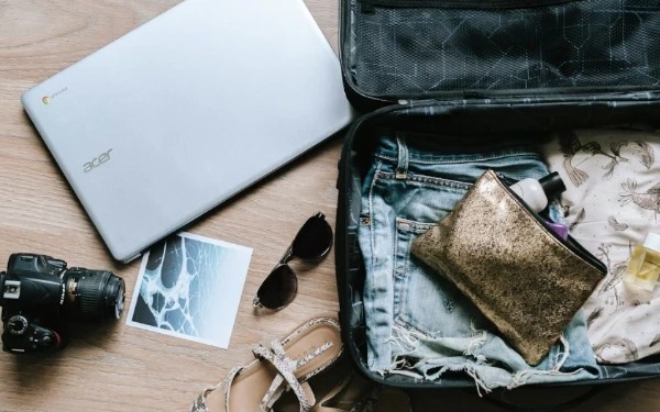 Thumbnail Jangan Sampai Ketinggalan! Starter Pack Liburan yang Perlu Disiapkan Sejak Awal