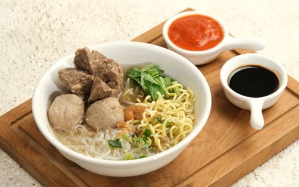 Thumbnail Berita - Cuaca Dingin karena Hujan Turun di Akhir Tahun? Ini Kuliner Hangat yang Cocok Dinikmati