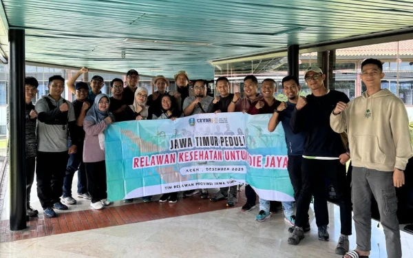 Thumbnail Wujud Nyata Kemanusiaan, Tim Kesehatan Pemprov Jatim Layani Ribuan Warga Pasca Banjir di Pidie Jaya