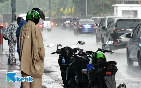 Thumbnail BMKG: Cuaca Kota Jambi 22 Desember 2025 Diprakirakan Cerah, Gorontalo Hujan Sedang