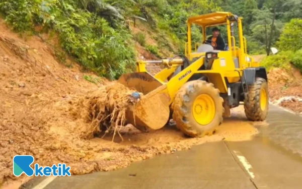 Thumbnail Berita - 4 Ruas Jalan di Lebak Rawan Longsor, Ini Penjelasan DPUPR Banten