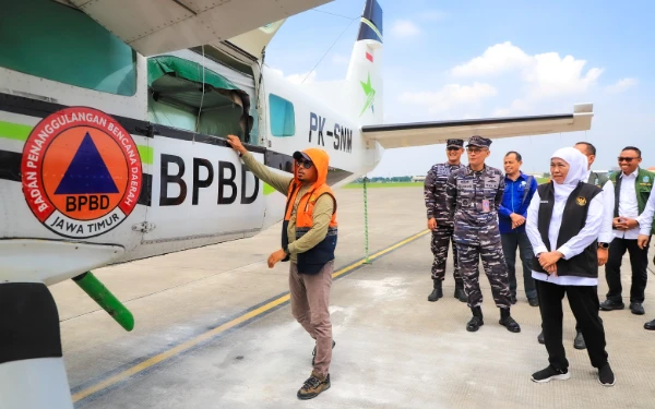 Thumbnail Puncak Hujan Januari Capai 58 Persen, Gubernur Khofifah Pastikan Modifikasi Cuaca Jatim Berjalan Optimal