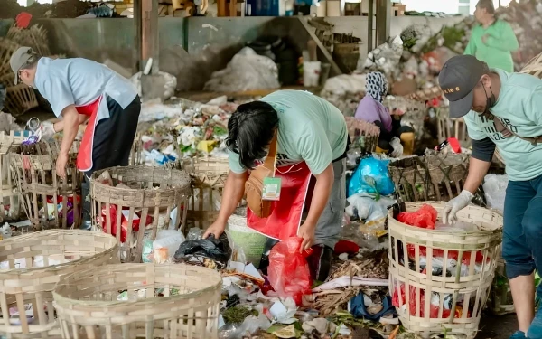 Produksi Sampah 1,6 Ton, DLH Kota Batu Desak SPPG Kelola Limbah Mandiri