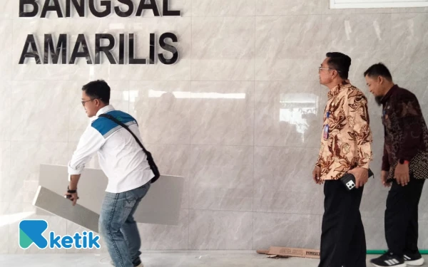 Thumbnail Progres Pembangunan Gedung RSUD Brebes Capai 97 Persen, Optimistis Selesai Tepat Waktu