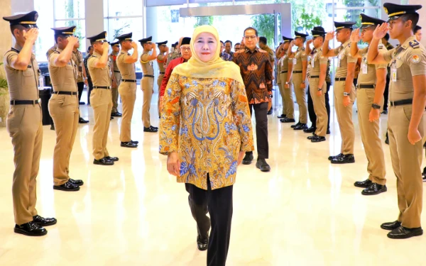 Thumbnail Gubernur Khofifah Ajak Praja IPDN Jadi Game Changer dan Pemimpin Humanis