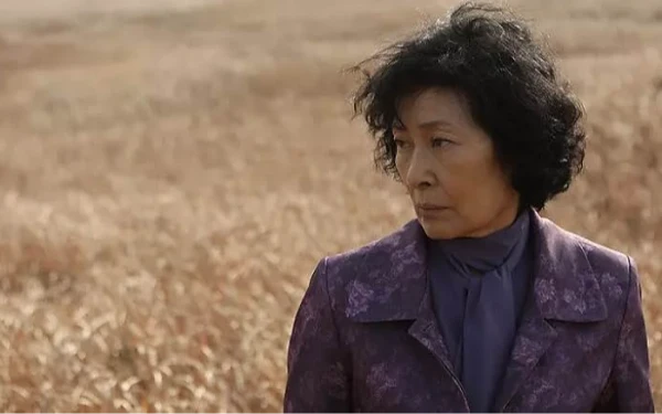 Thumbnail 'Mother' (2009): Bukti Bahwa Kasih Ibu Tak Selalu Indah