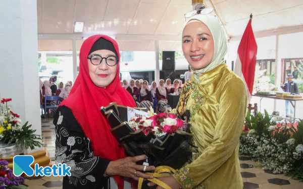 Thumbnail Berita - Ketua TP PKK Lebak Ungkap Peran Krusial Ibu sebagai Pilar Utama Fondasi Sosial dan Budaya