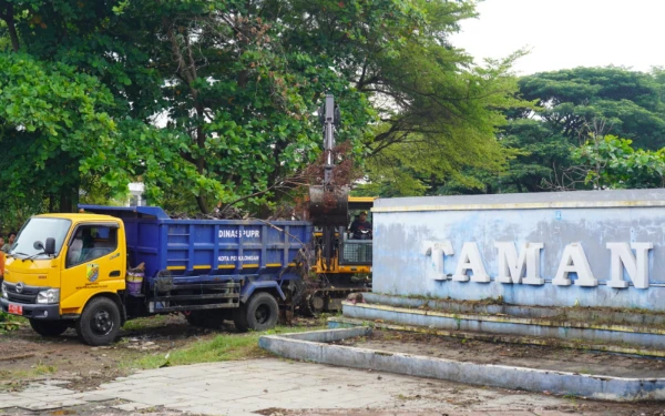 Thumbnail Berita - Pemkot Pekalongan Tata Ulang Taman Sorogenen dan Patiunus Pascaberoperasinya Pasar Banjarsari