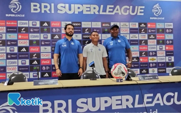 Thumbnail Berita - Andre Caldas Beber Biang Kegagalan Arema FC Kalahkan Madura United di Kanjuruhan