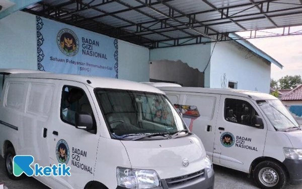 Thumbnail Berita - Tak Kenal Libur, SPPG Sampang Tanggumong Tetap Salurkan MBG untuk Siswa