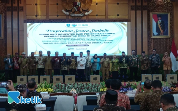 Thumbnail Berita - Dapat Hibah Komputer dari Korea, 209 Desa di Bondowoso Naik Kelas Digital