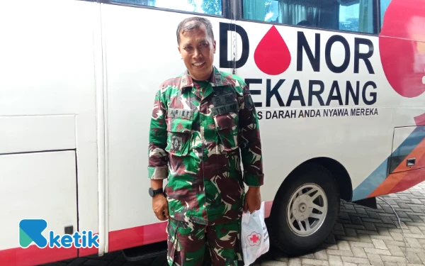 Thumbnail Berita - Danramil Kedungkandang Harap Donor Darah Jadi Kegiatan Rutin Apotek Slamet Urip