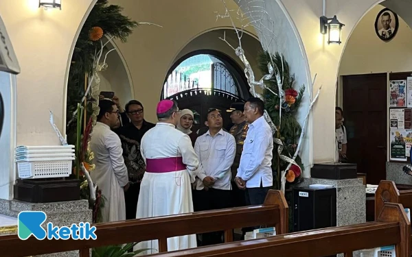 Thumbnail Wahyu Hidayat Keliling Gereja Pastikan Natal di Kota Malang Aman