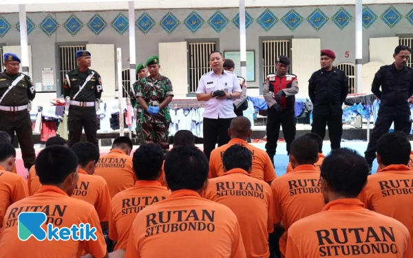 Thumbnail Berita - Rutan Situbondo Gercep Amankan Nataru! Razia dan Tes Urine Warga Binaan
